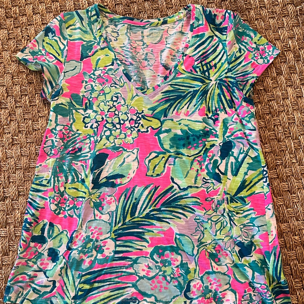 Lilly Pulitzer Short-Sleeve V-neck Tee
